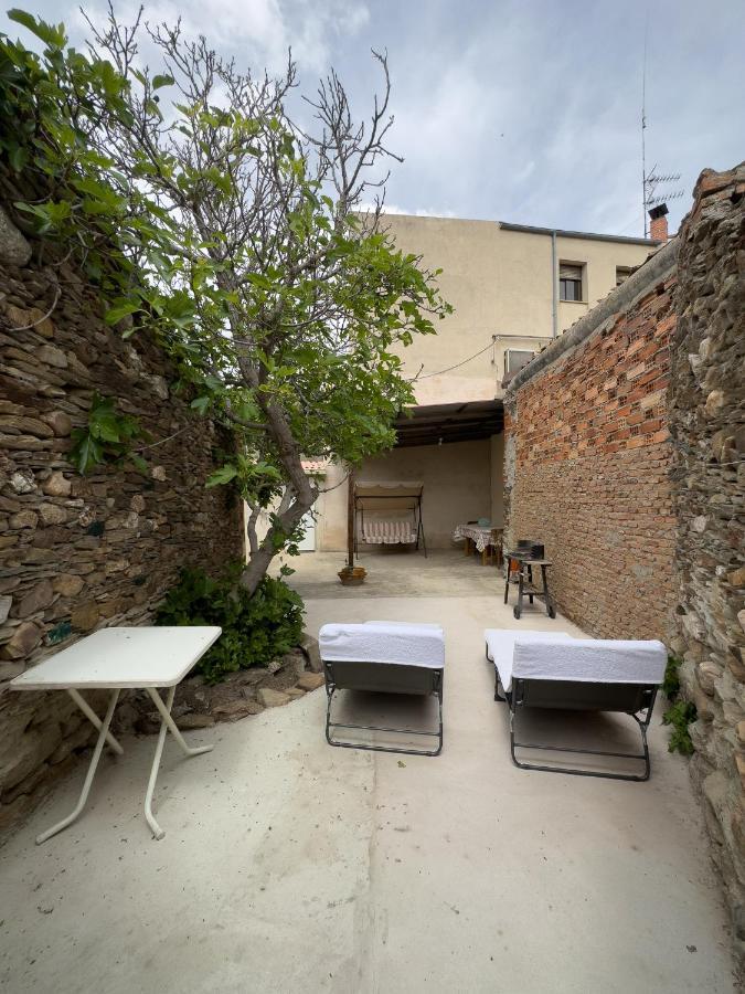 San Isidro Villa Miguelanez ภายนอก รูปภาพ